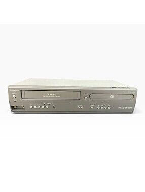 Magnavox DVD VCR Combo CMWD2206 VHS Player No Remote Tested Works Excellent